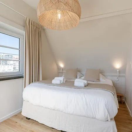 Huswell - Beautiful For 14 Guests , Pets Are Welcome