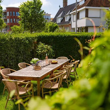 Villa Huswell - Beautiful For 14 Guests , Pets Are Welcome