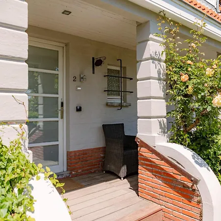 Villa Huswell - Beautiful For 14 Guests , Pets Are Welcome
