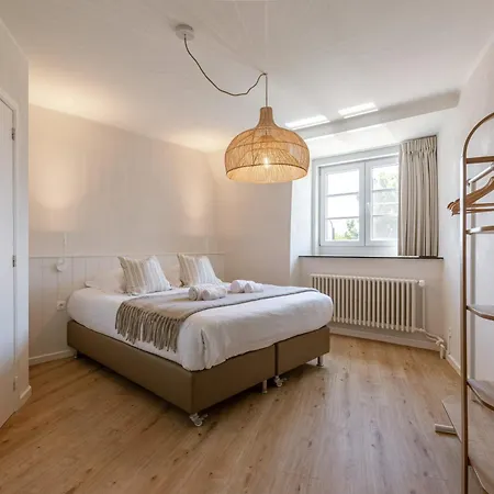 Villa Huswell - Beautiful For 14 Guests , Pets Are Welcome De Haan