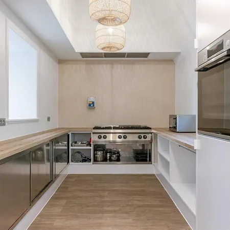 Villa Huswell - Beautiful For 14 Guests , Pets Are Welcome De Haan
