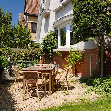Villa Huswell - Beautiful For 14 Guests , Pets Are Welcome